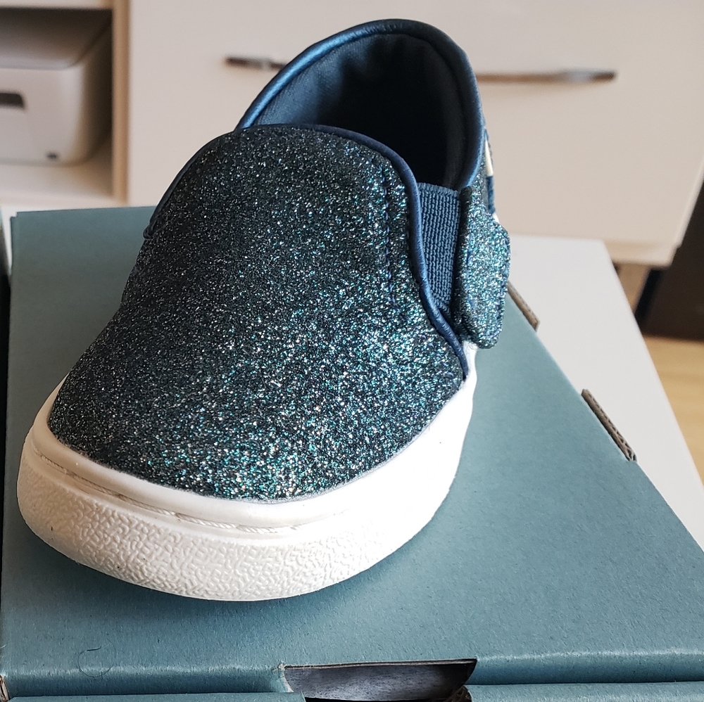 TOMS Iridescent Glimmer